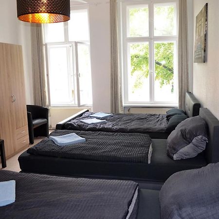 Apartment Fuer Familien, Freunde Oder Groessere Gruppen Bis Zu 8 Personen In Der Naehe Des Berliner Hauptbahnhofs Eksteriør billede